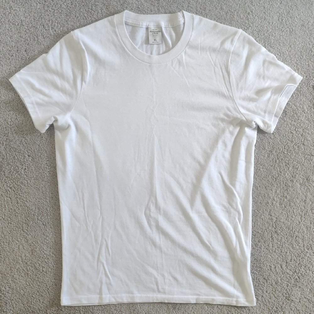 Abercrombie | white t shirt